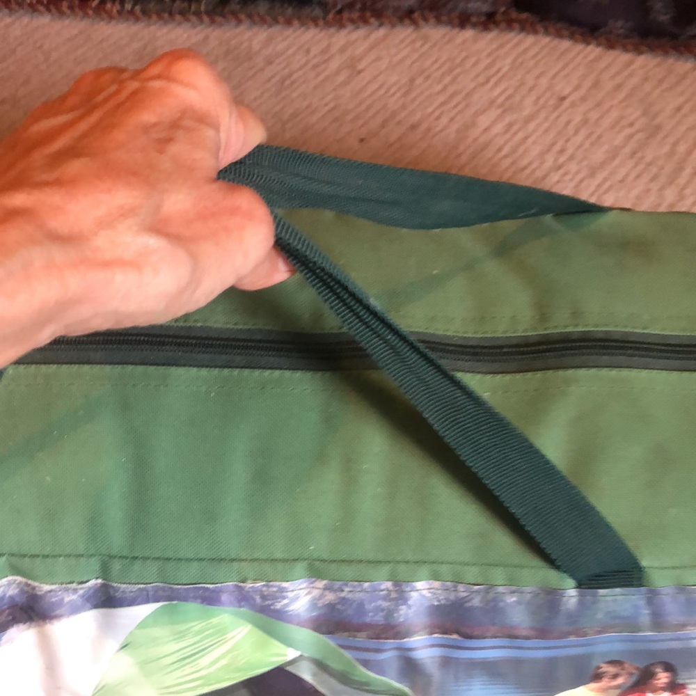 Sundome by Coleman 4 person camping tent lightweight Water resistant - Picture 5 of 10